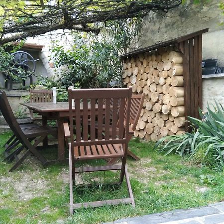Maison De Charme A La Rochelle Croix-Chapeau Luaran gambar