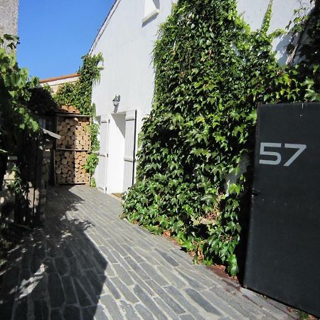 Maison De Charme A La Rochelle Croix-Chapeau Luaran gambar